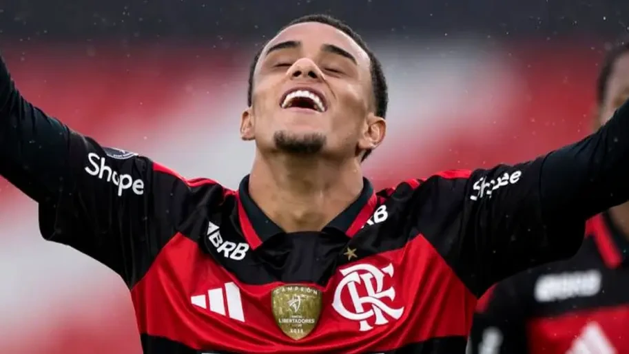 "Шахтар" запропонував 8 млн євро за 18-річну зірку "Фламенго" Раяна Роберту