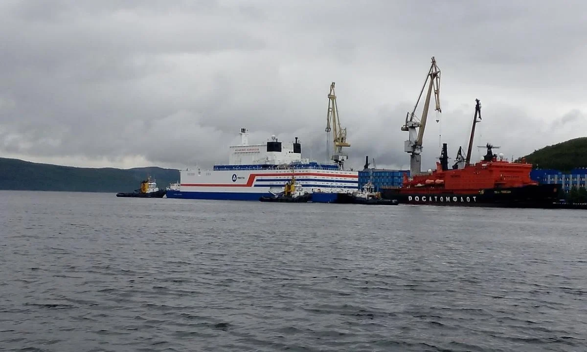 Кремль хоче поставити плавучі АЕС одній з найбільш густонаселених країн світу